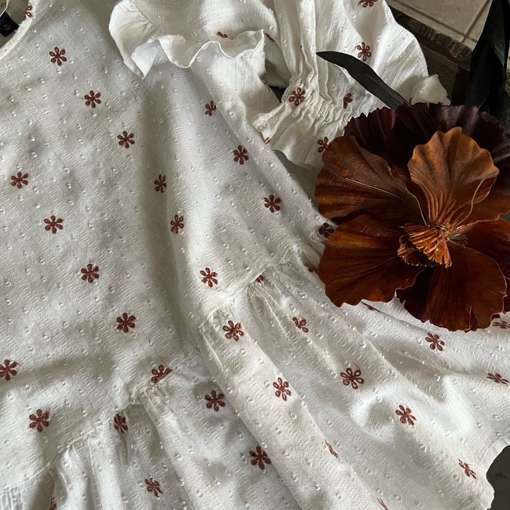 Universal Thread Blouse - image 5